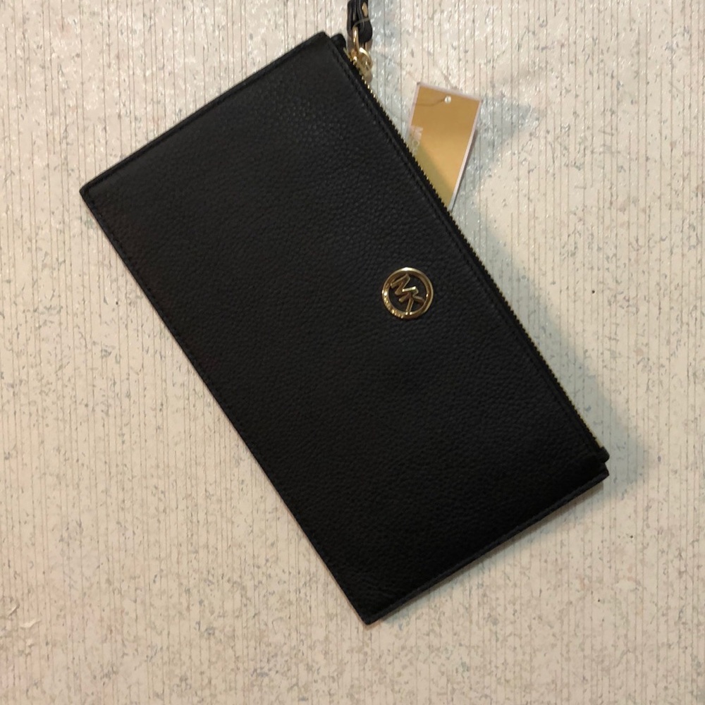 ▪️Michael Kors Wristlet▪️
